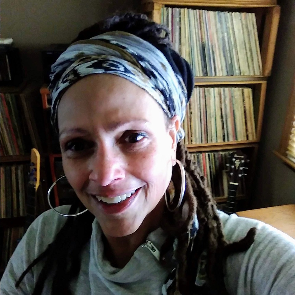 Meet your Posher, Renee